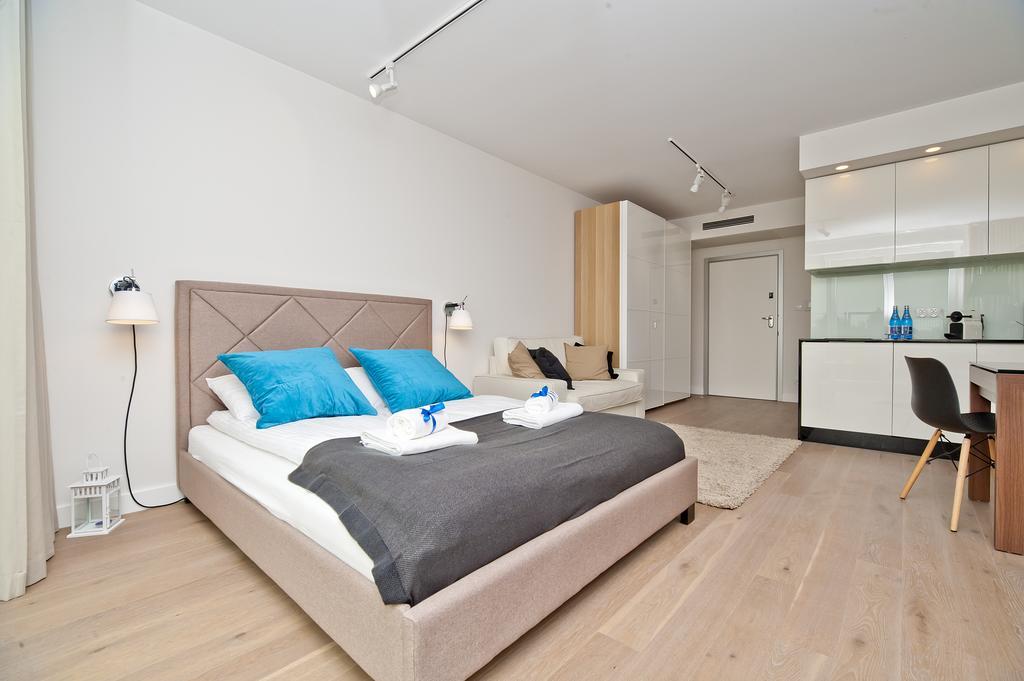 Blueapart Apartamenty Na Plazy Ястарня Экстерьер фото